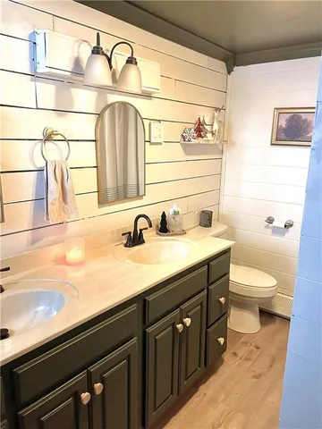 $400,000 | 3310 Highway 31, Acme, PA 15610