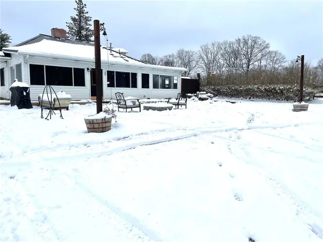 $400,000 | 3310 Highway 31, Acme, PA 15610