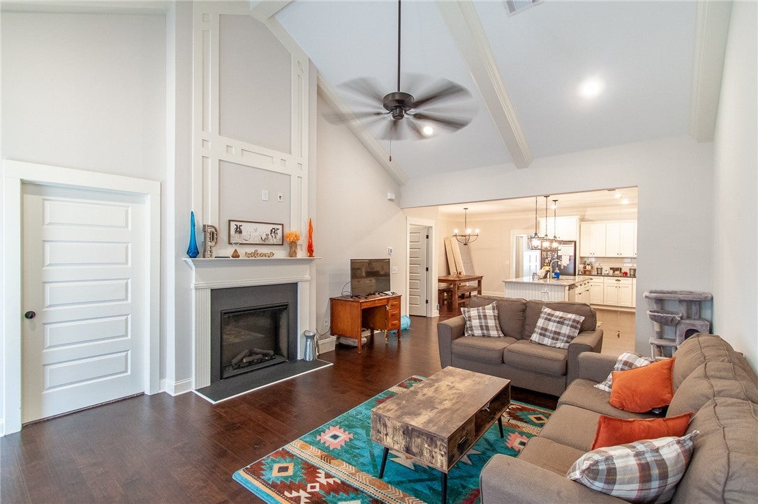 49 Merlin Street, Unit C1 Opelika, AL 36801 - Photo 5 of 32 Gallery Image 5