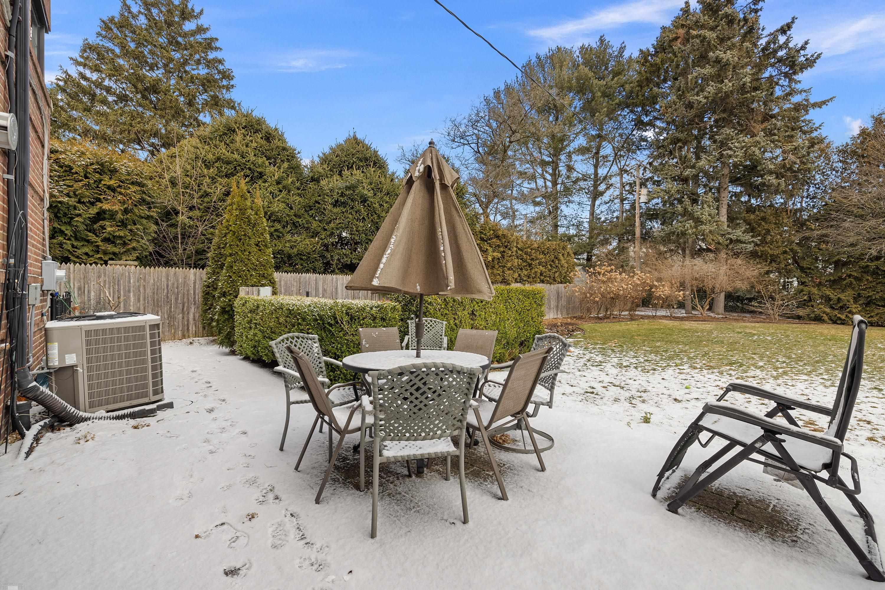 158 Merriweather Road Grosse Pointe Farms, MI 48236 - Photo 46 of 57