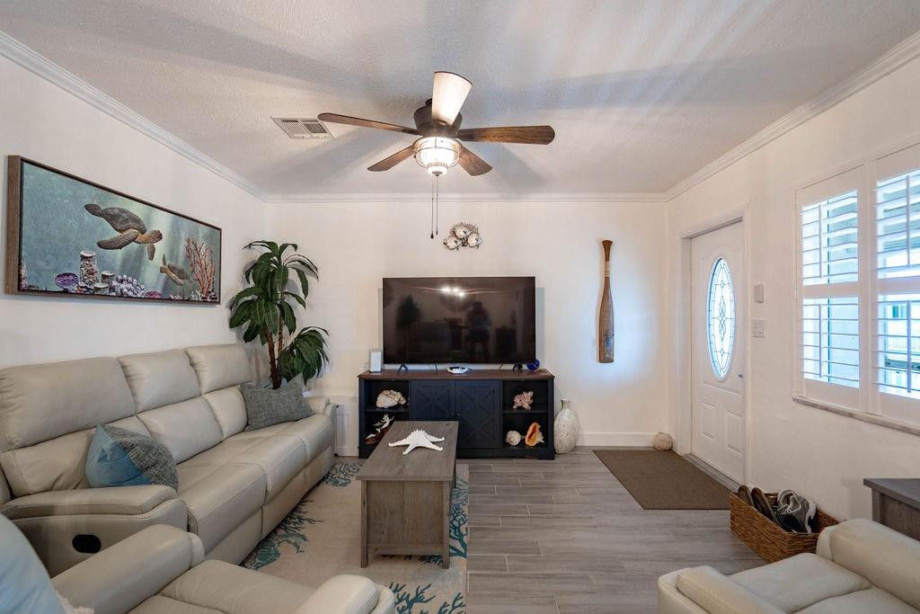 2100 Northeast 38th Street, Unit 229 Lighthouse Point, FL 33064 - Photo 4 of 22 Photo 4