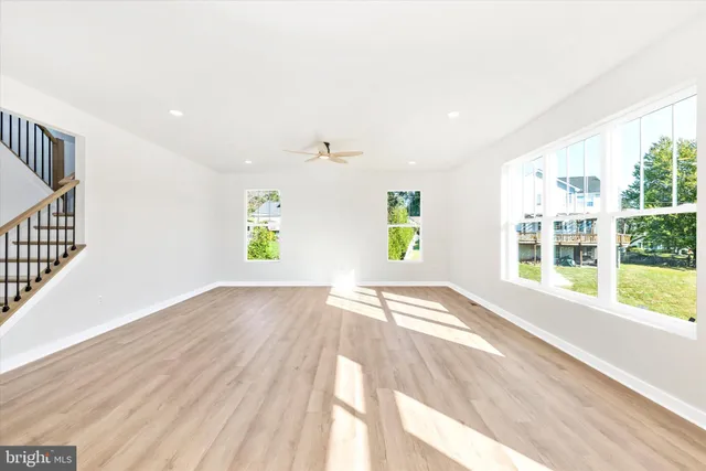 a view of an empty room and window