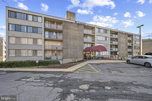 $150,000 | 1824 Metzerott Road, Unit 301, Hyattsville, MD 20783