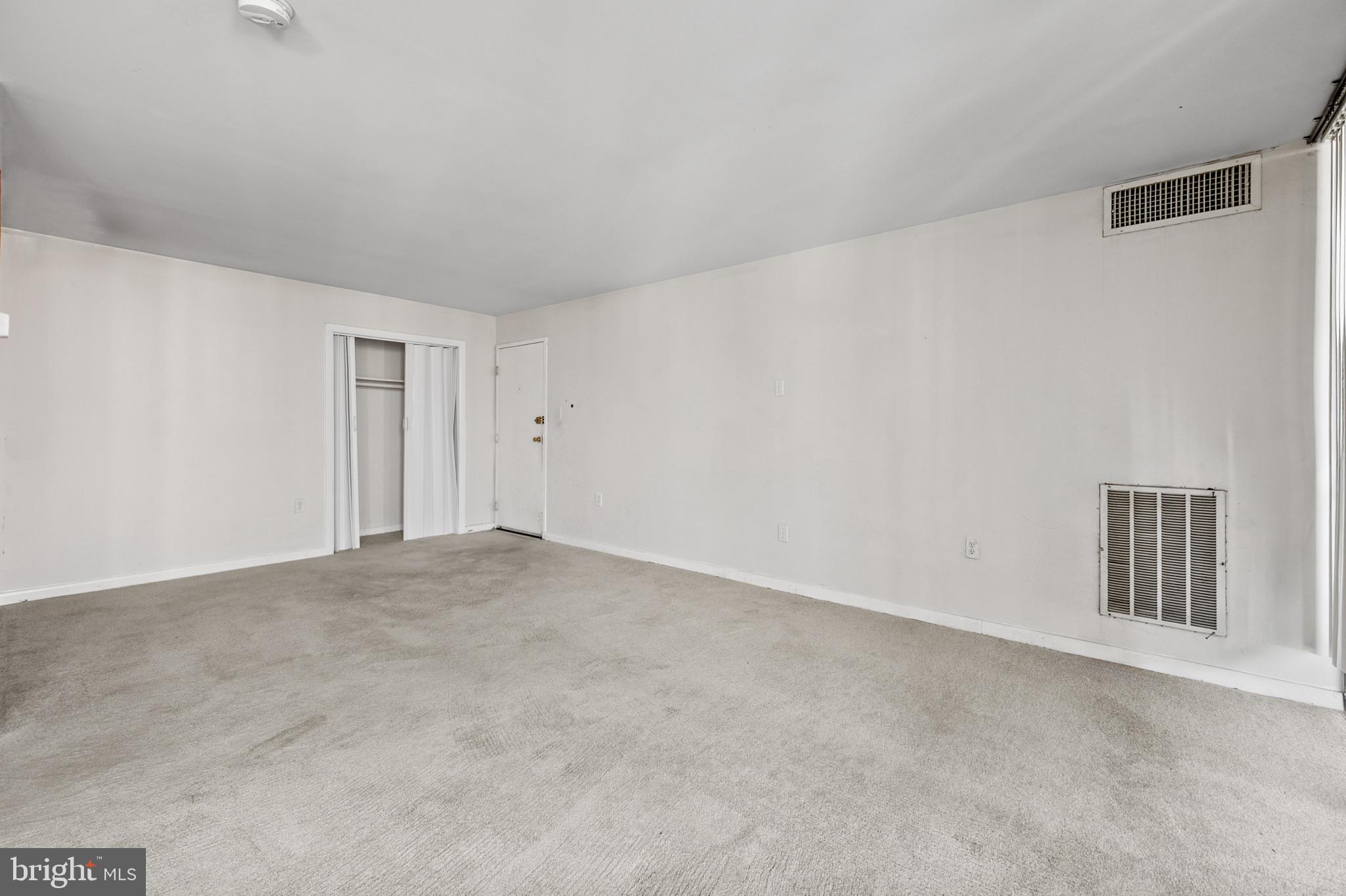 1824 Metzerott Road, Unit 301 Hyattsville, MD 20783 - Photo 4 of 28