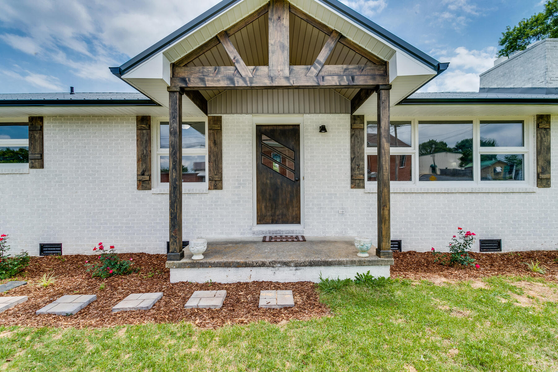 5929 Orebank Road Kingsport, TN 37664 - Photo 4 of 55 004 (42)