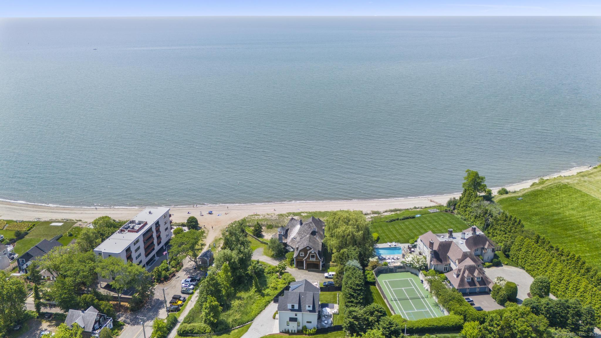 1410 South Pine Creek Road Fairfield, CT 06824 - Photo 17 of 40 a view of a yard