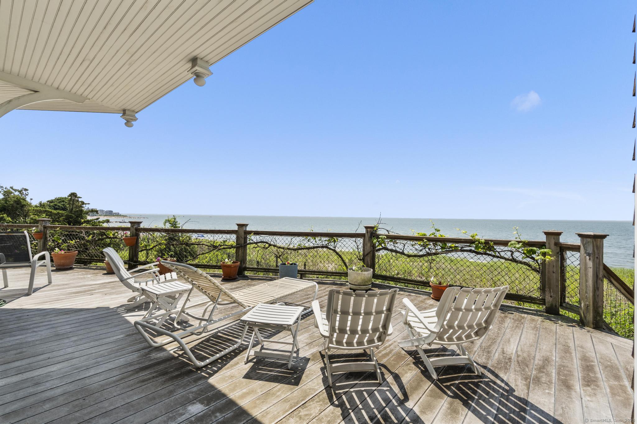 1410 South Pine Creek Road Fairfield, CT 06824 - Photo 21 of 40 an outdoor space with furniture