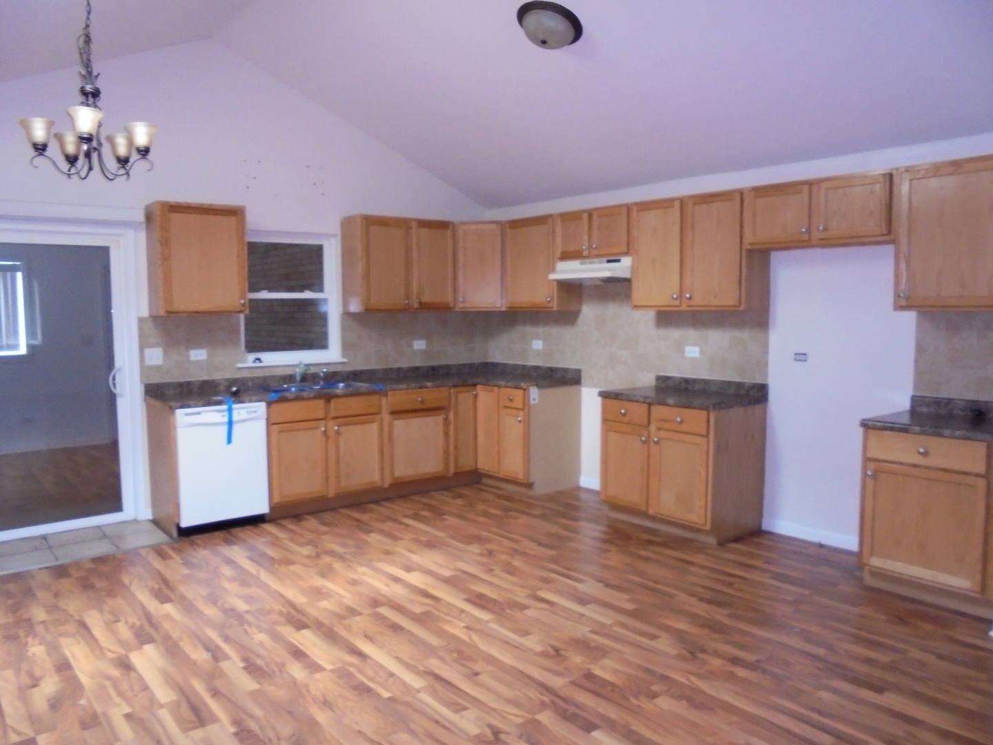 14340 Ridgeway Avenue Midlothian, IL 60445 - Photo 3 of 8