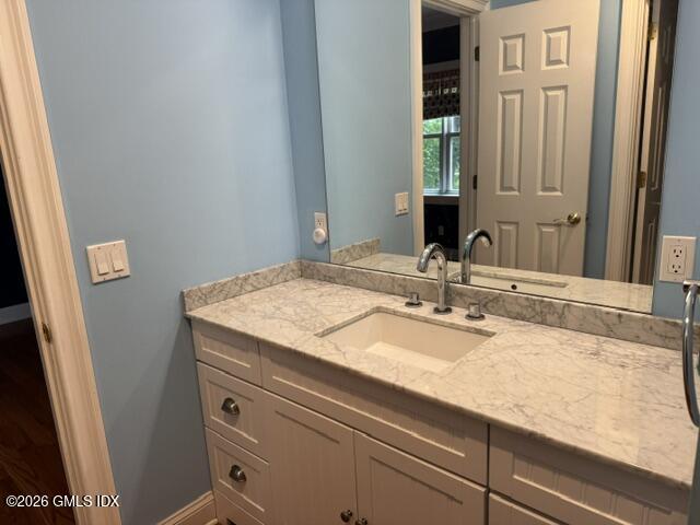 30 Stillview Road Stamford, CT 06902 - Photo 15 of 18 Jack n Jill Bath