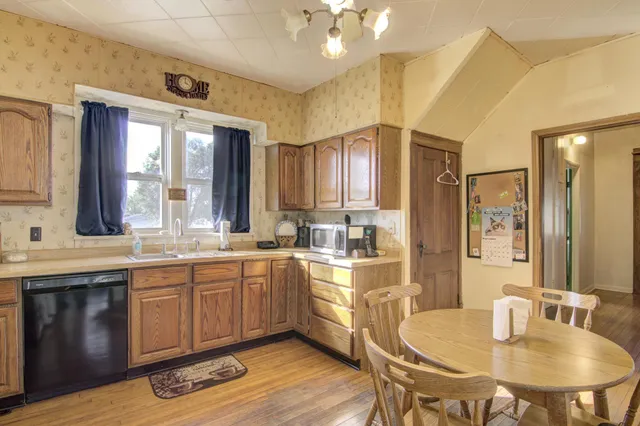 $199,000 | 26381 West Mondovi Street, Eleva, WI 54738