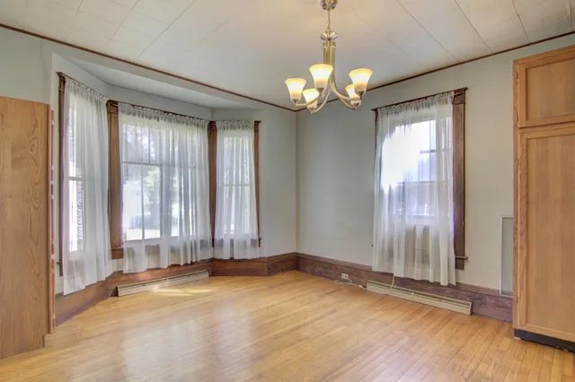 $199,000 | 26381 West Mondovi Street, Eleva, WI 54738