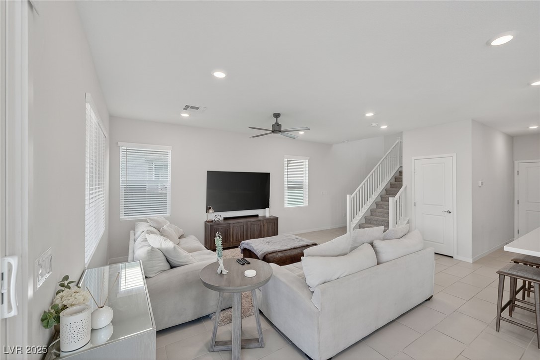 2728 High Echelon Road North Las Vegas, NV 89086 - Photo 19 of 49