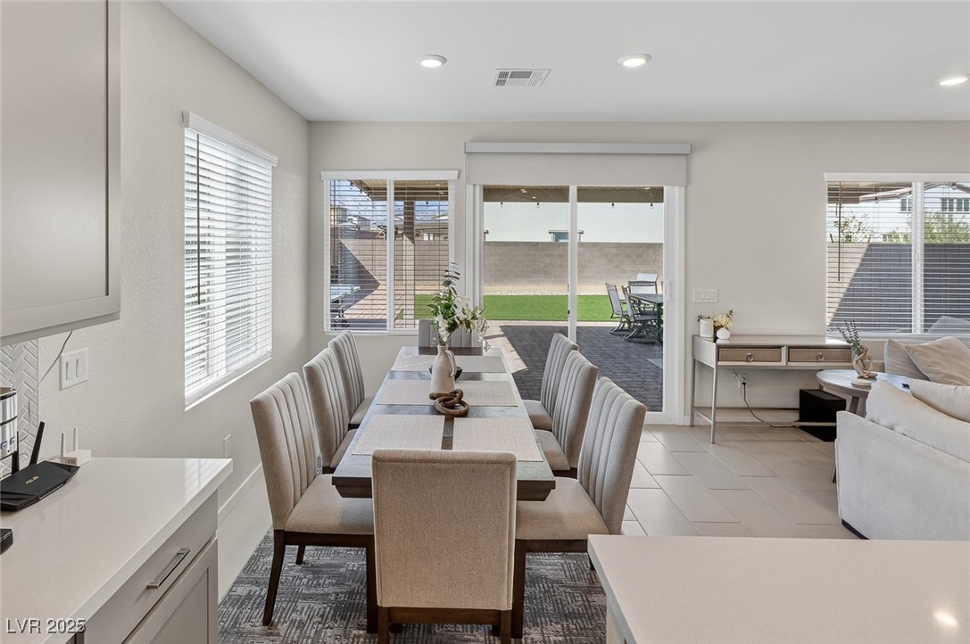 2728 High Echelon Road North Las Vegas, NV 89086 - Photo 10 of 49