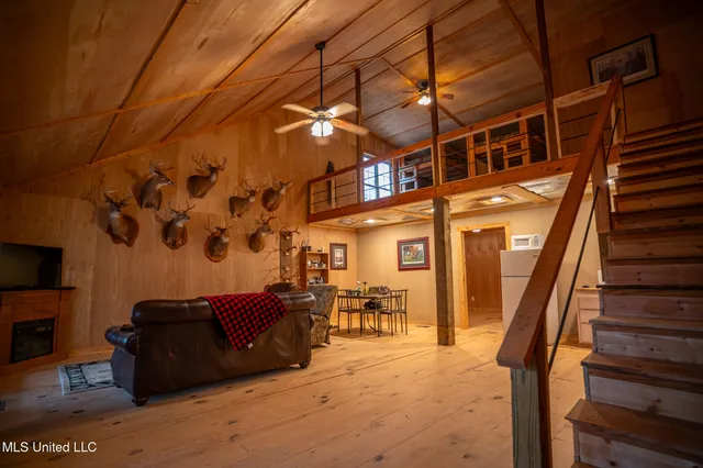 $1,631,375 | 553 Murray Road, Vicksburg, MS 39183