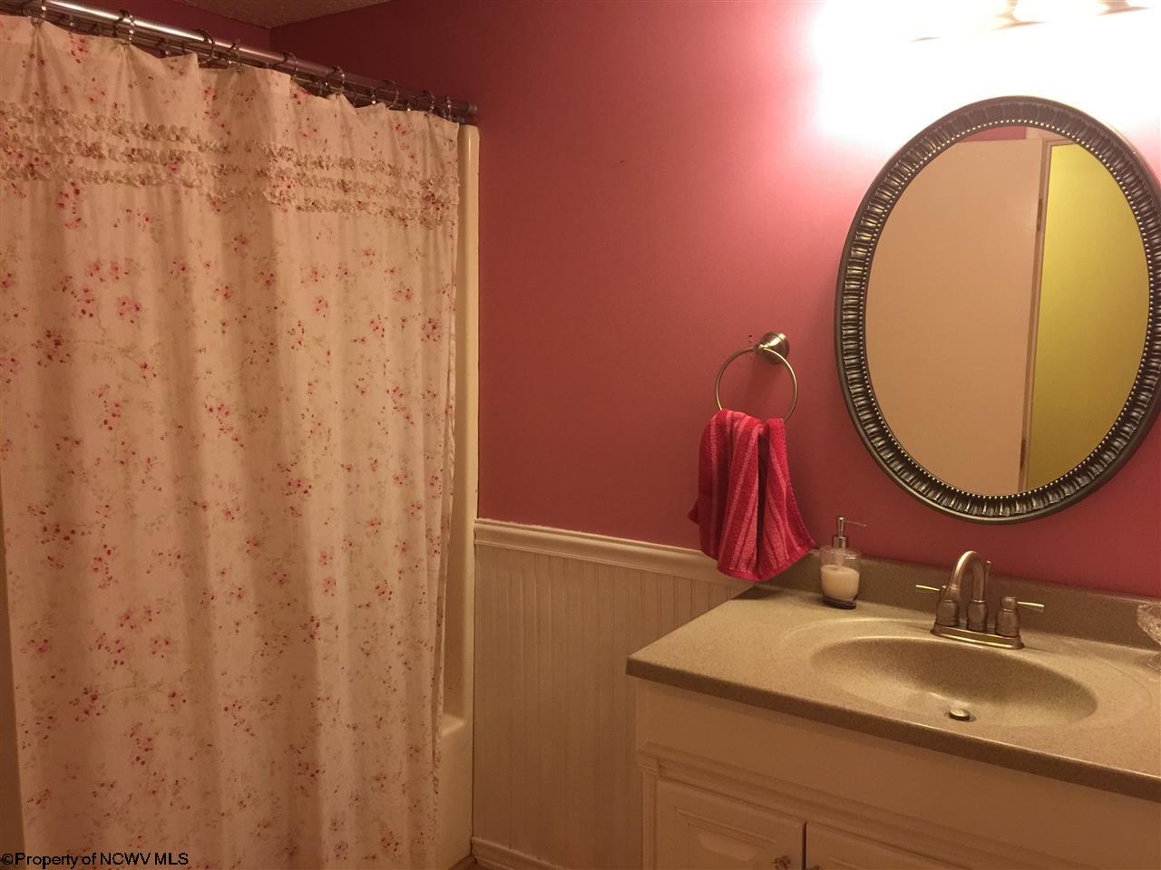 122 Albright Road Kingwood, WV 26537 - Photo 14 of 20 Gallery Image 14