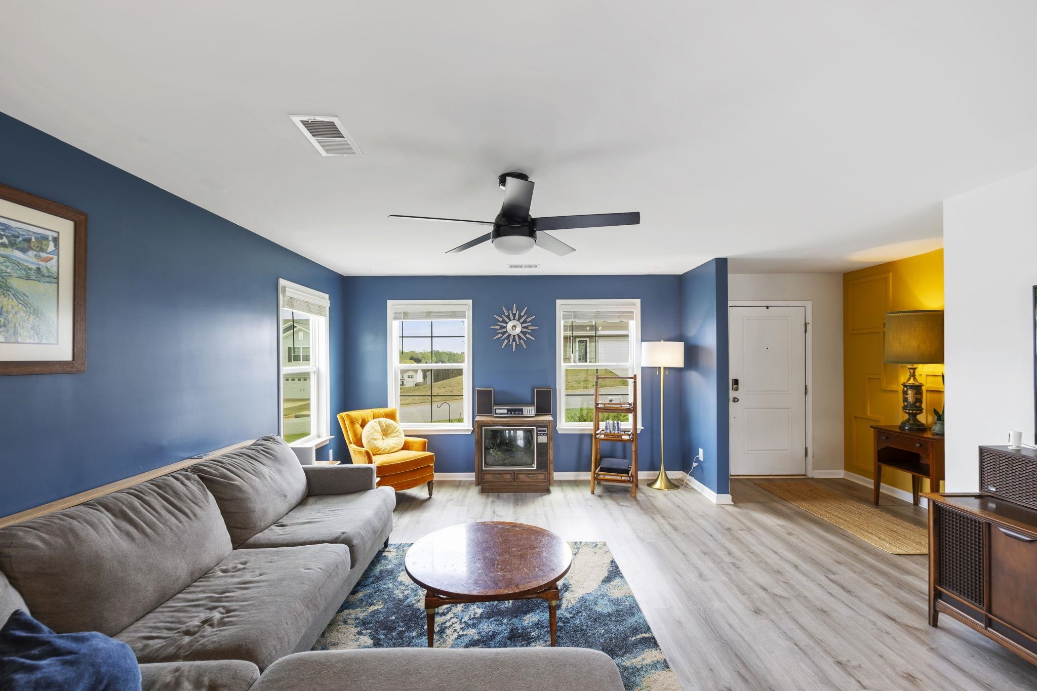 7239 Clemie Court Boiling Springs, SC 29316 - Photo 4 of 35