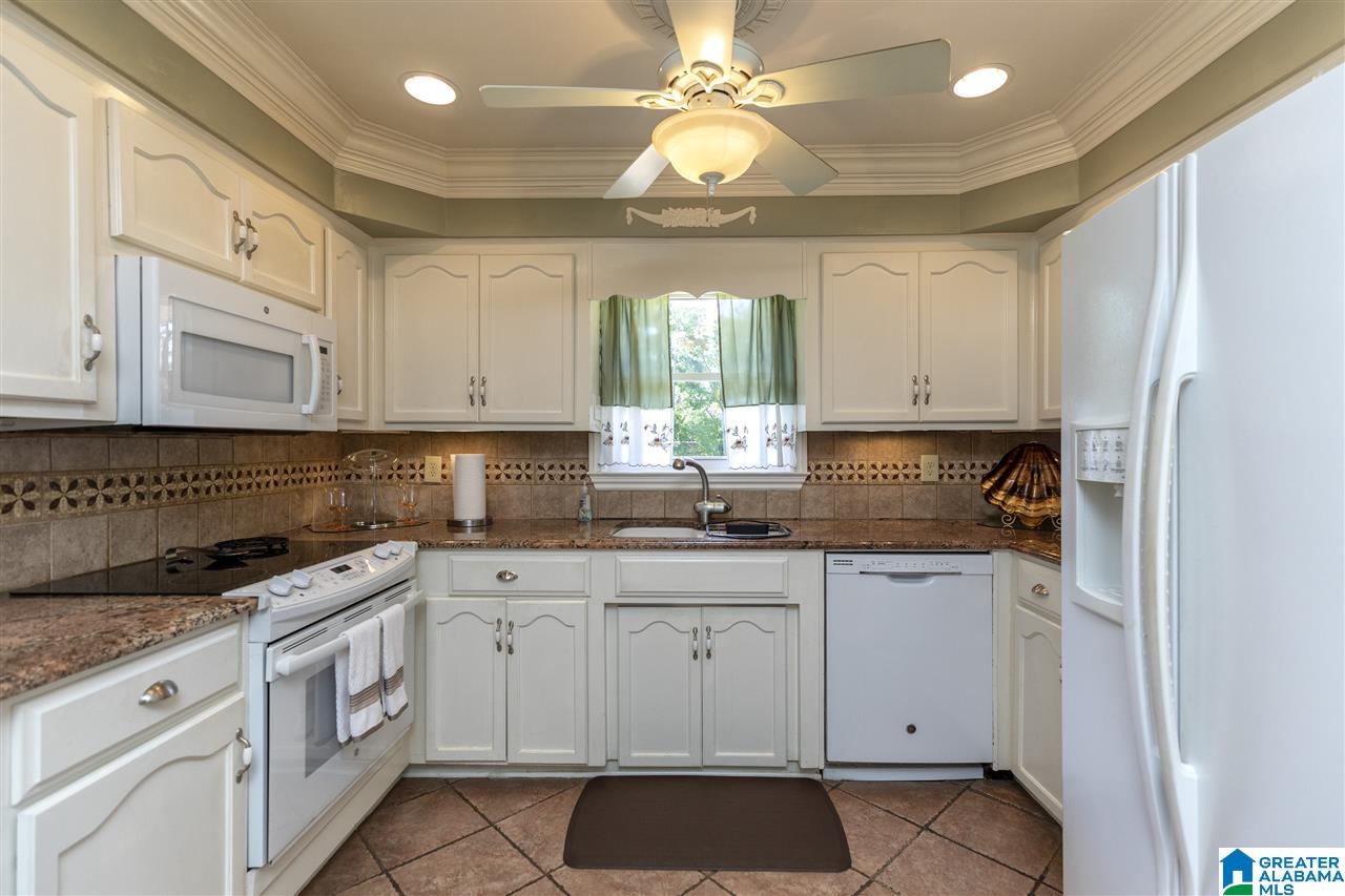 1808 Laurel Road Birmingham, AL 35216 - Photo 9 of 38