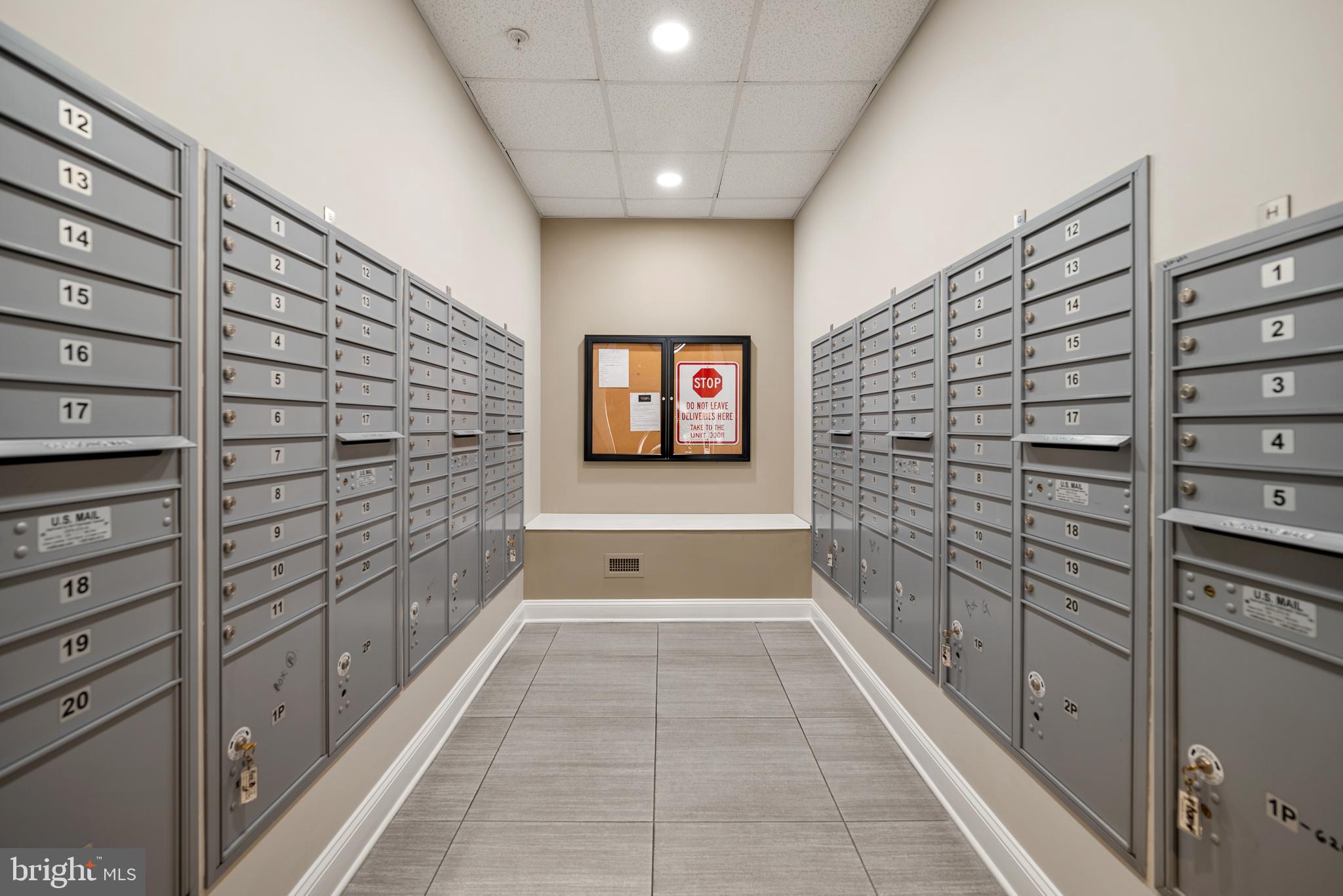 6301 Edsall Road, Unit 323 Alexandria, VA 22312 - Photo 21 of 27 a view of bathroom with shower