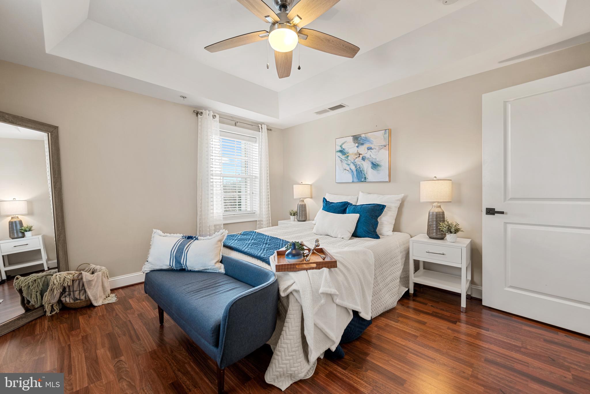 6301 Edsall Road, Unit 323 Alexandria, VA 22312 - Photo 9 of 27 a bedroom with bed and window