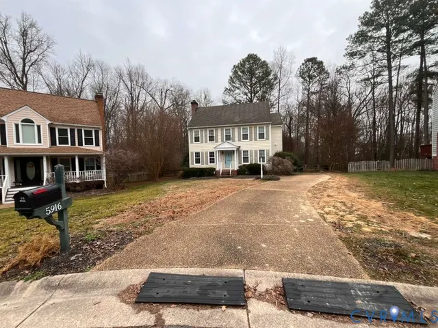 $2,600 | 5916 Park Forest Lane, Glen Allen, VA 23059