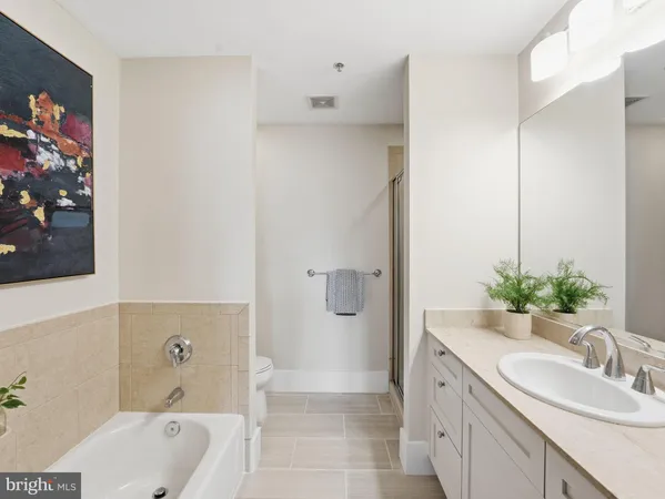 $815,000 | 1440 Church Street Northwest, Unit 401, Washington, DC 20005