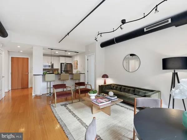 $815,000 | 1440 Church Street Northwest, Unit 401, Washington, DC 20005