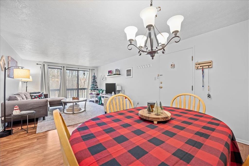 323 Ridge Point Circle, Unit 22A Bridgeville, PA 15017 - Photo 7 of 19 Gallery Image 7