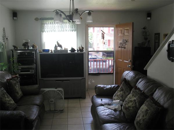 111-113 Massasoit Street Springfield, MA 01107 - Photo 5 of 6 Gallery Image 5