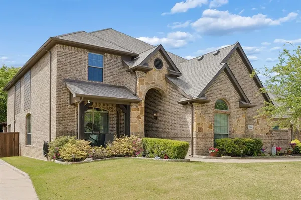 $749,900 | 8104 Red Riv Run, North Richland Hills, TX 76180