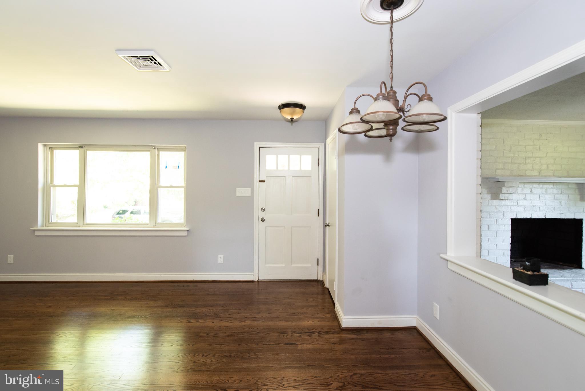 907 Rutherford Road Richmond, VA 23225 - Photo 8 of 21 Gallery Image 8