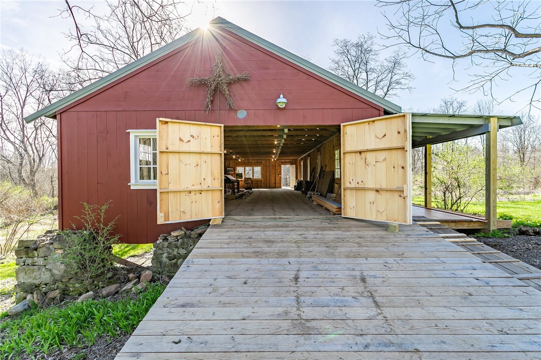 4371 Downs Road Walworth, NY 14568 - Photo 6 of 49