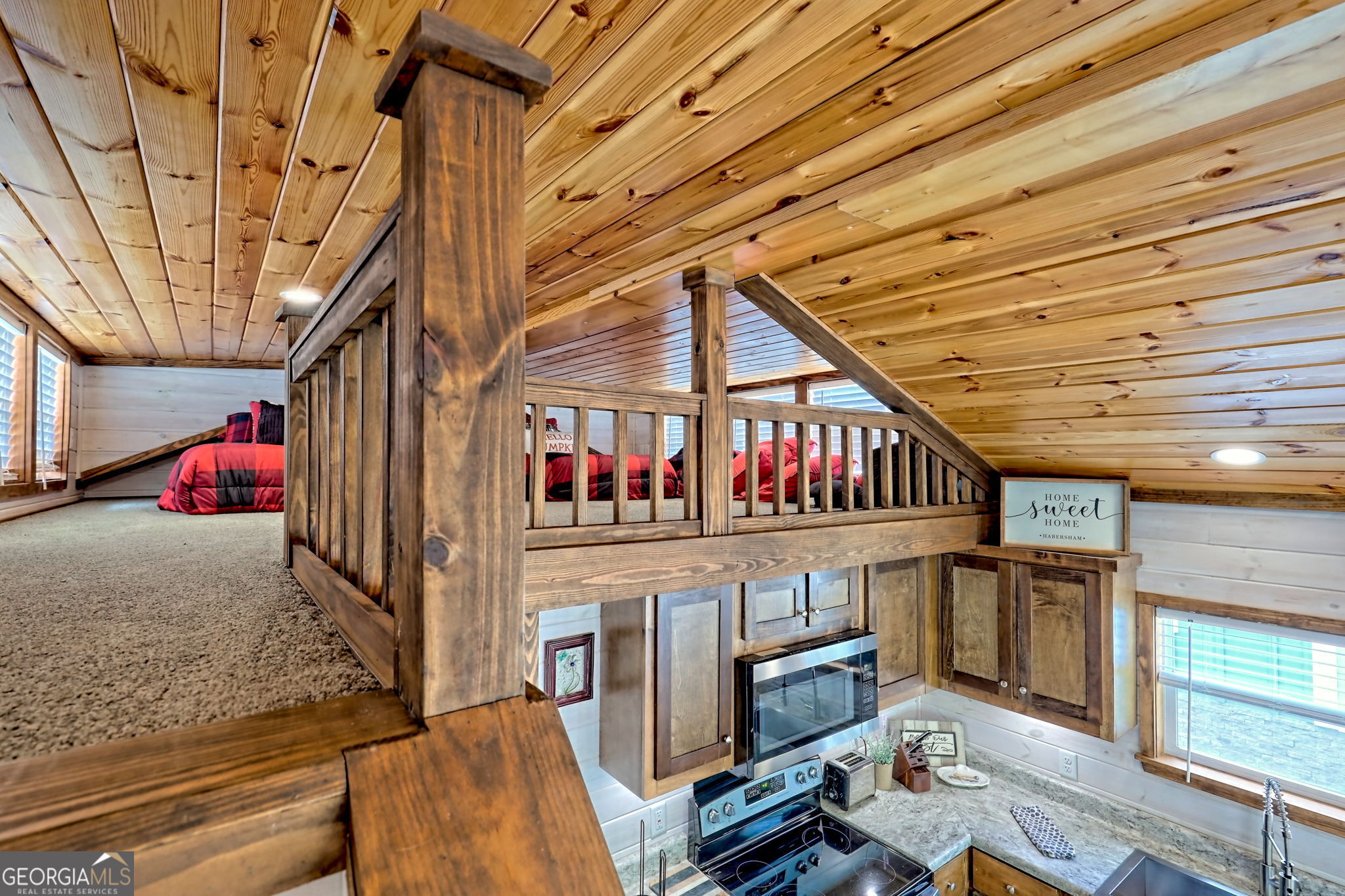 4960 Laurel Lodge Road Clarkesville, GA 30523 - Photo 20 of 29 a view of store room with furniture
