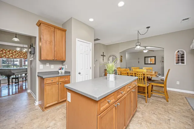 $382,500 | 126 Sarmiento Lane, Summerville, SC 29483