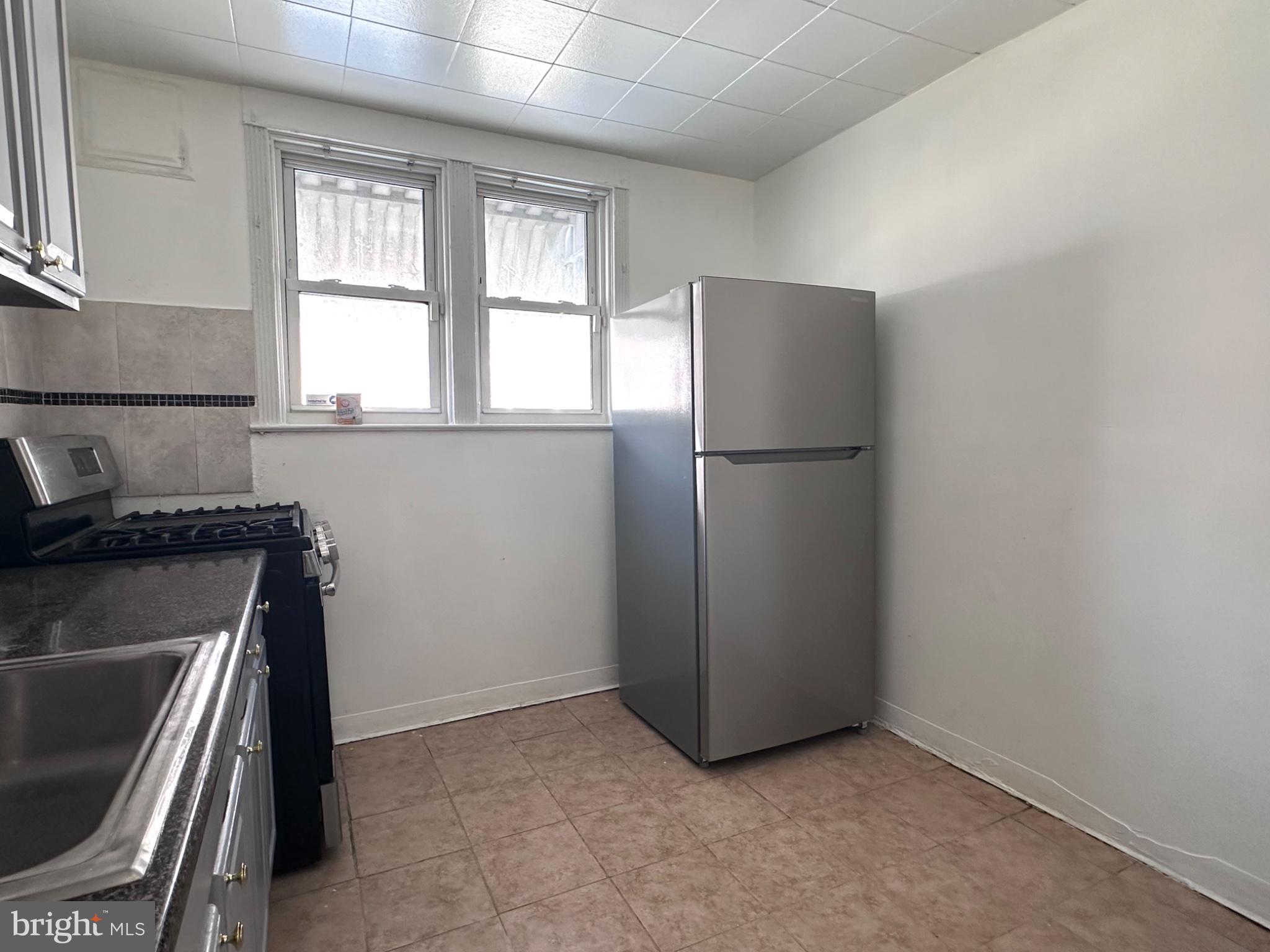 3948 Howland Street Philadelphia, PA 19124 - Photo 4 of 21 Bright and airy kitchen space.