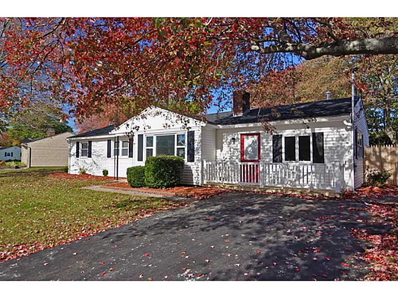 139 Duncan Road Warwick, RI 02886 - Photo 2 of 25 Exterior Front.