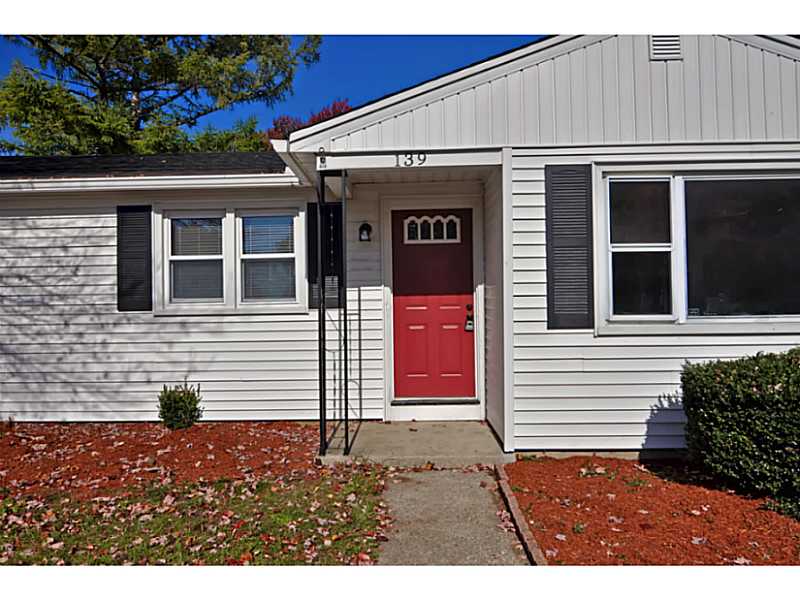 139 Duncan Road Warwick, RI 02886 - Photo 6 of 25 Exterior Front.