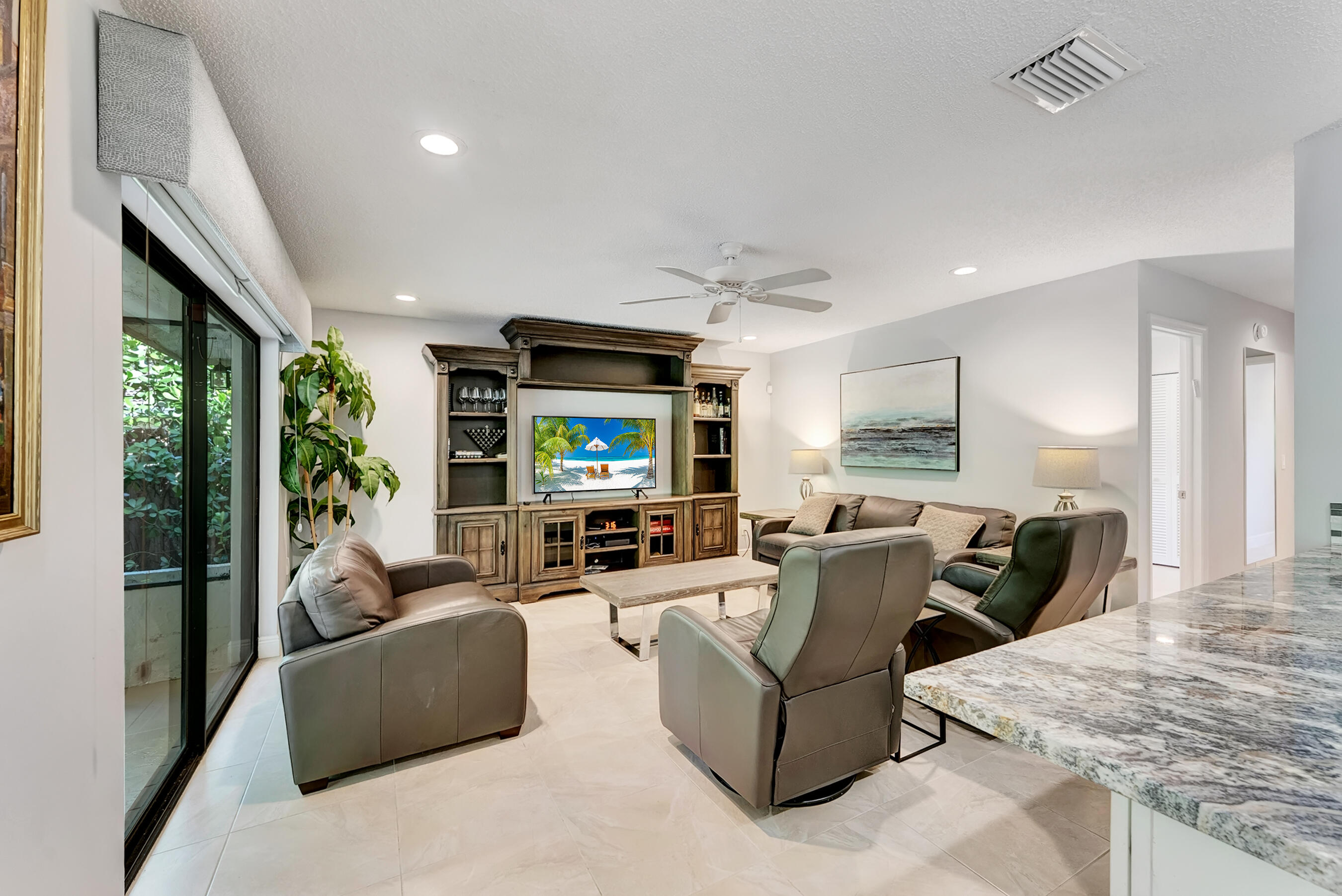 7379 London Lane Boca Raton, FL 33433 - Photo 21 of 34 DSC02855