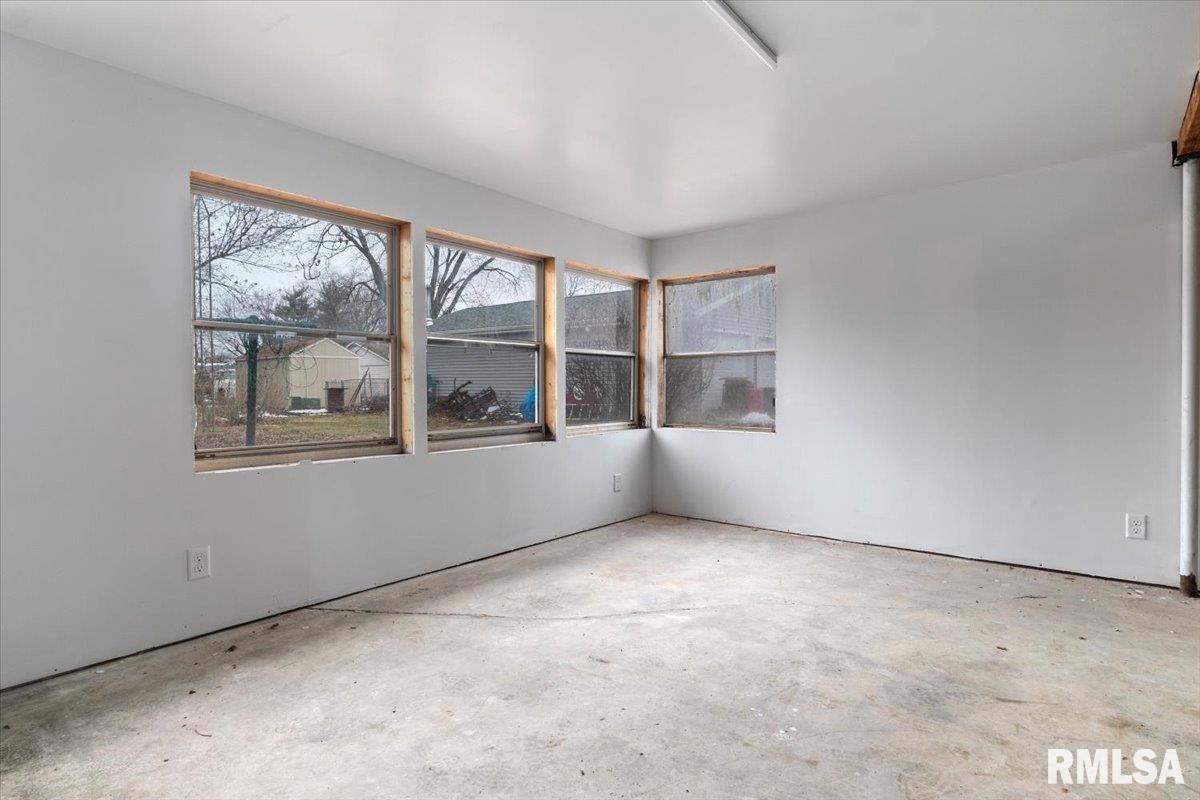 18907 State Rte 4 Virden, IL 62690 - Photo 40 of 42 Gallery Image 40