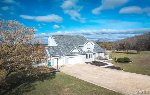 $739,000 | 10605 Larson Lane, Rolla, MO 65401