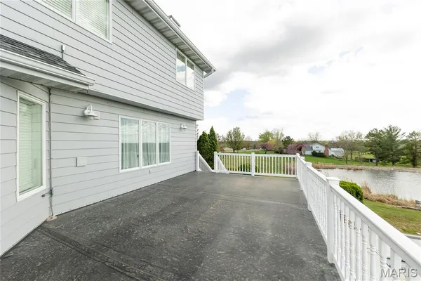 $739,000 | 10605 Larson Lane, Rolla, MO 65401