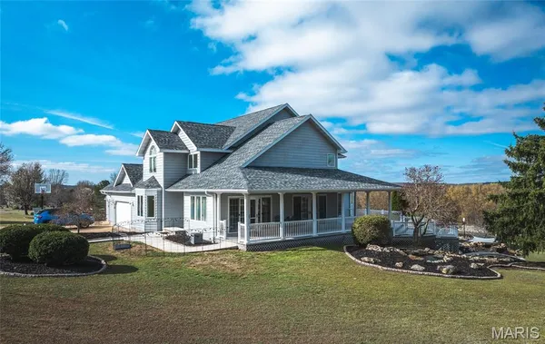 $739,000 | 10605 Larson Lane, Rolla, MO 65401