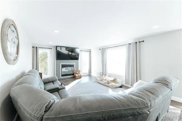 $739,000 | 10605 Larson Lane, Rolla, MO 65401