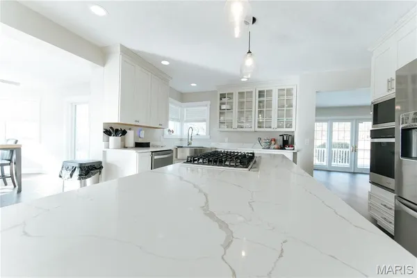 $739,000 | 10605 Larson Lane, Rolla, MO 65401