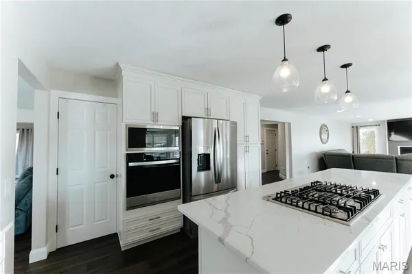 $739,000 | 10605 Larson Lane, Rolla, MO 65401