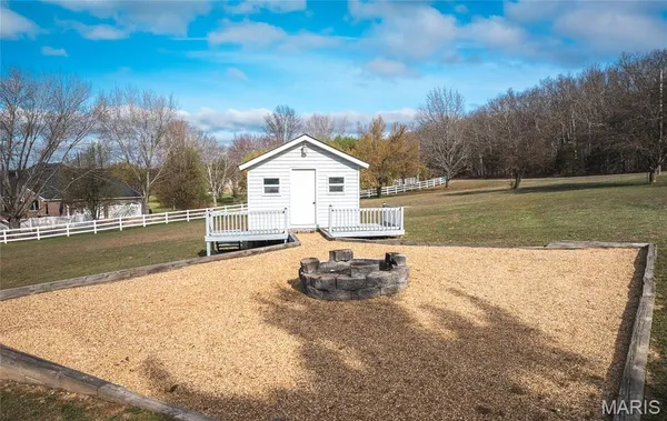 $739,000 | 10605 Larson Lane, Rolla, MO 65401