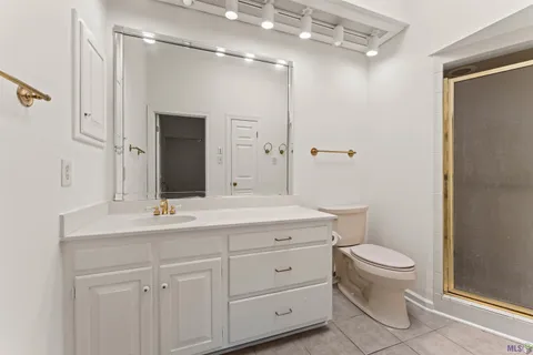$349,000 | 16 Jamestowne Court, Unit B, Baton Rouge, LA 70809