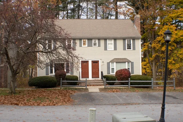 $455,000 | 436 Wellman Avenue, Unit 436, Chelmsford, MA 01863