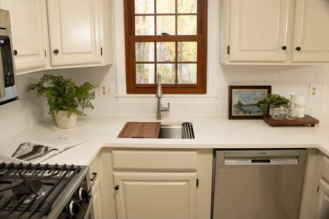 $455,000 | 436 Wellman Avenue, Unit 436, Chelmsford, MA 01863