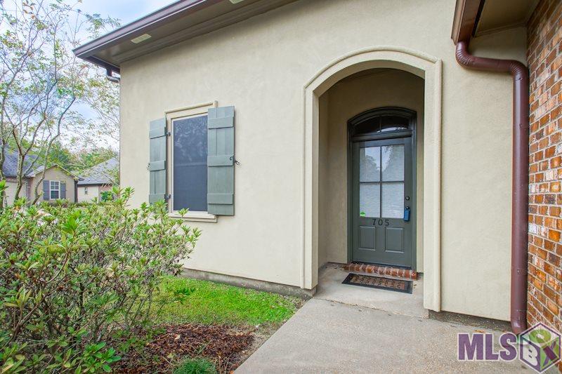 705 Tanya's Trail Baton Rouge, LA 70810 - Photo 3 of 18 Gallery Image 3