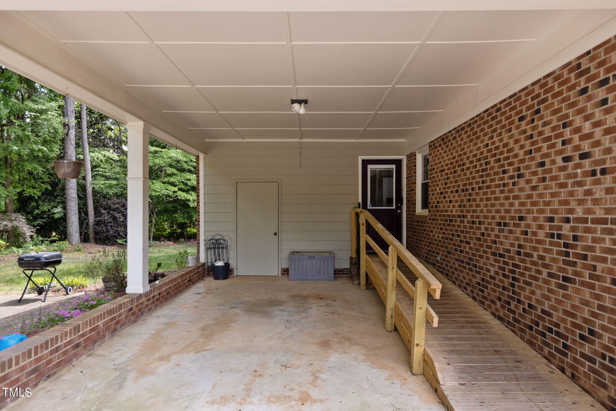 6401 Wrenwood Avenue Raleigh, NC 27607 - Photo 23 of 32 a view of hallway with stairs